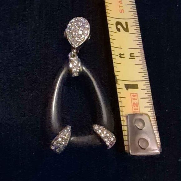 Vintage Rhinestone and Black Drop Clip Earrings - Picture 4 of 10